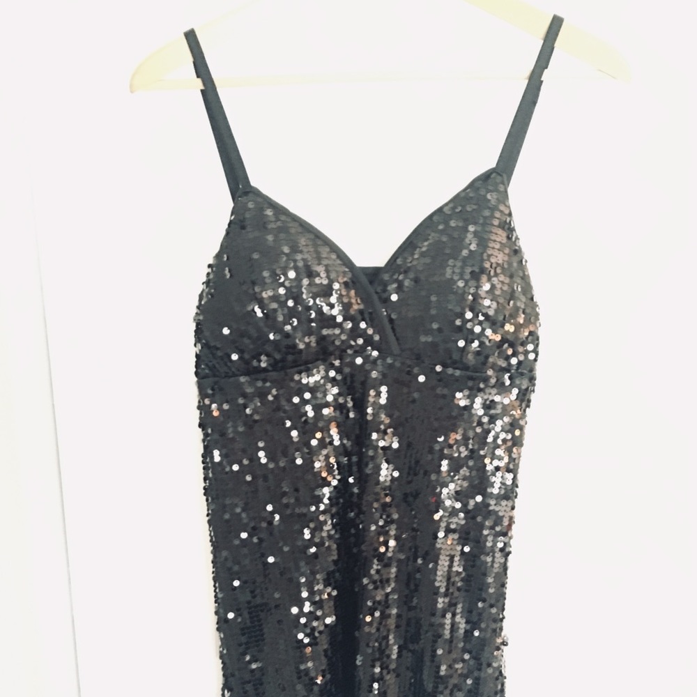 Sequined LBD